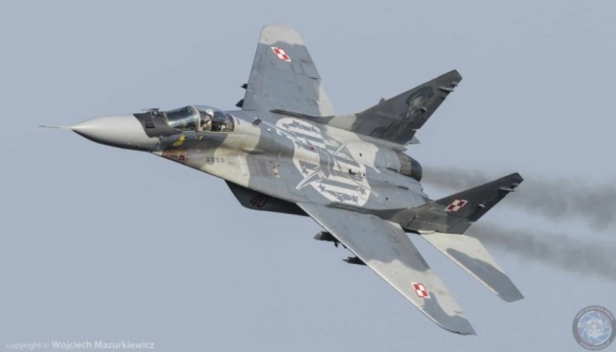 Польський винищувач МіГ-29 на землі як об'єкт модернізації для України