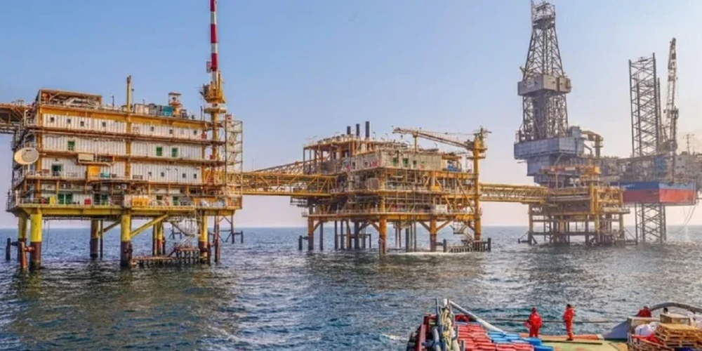Об'єкти газового родовища Південний Парс у Перській затоці